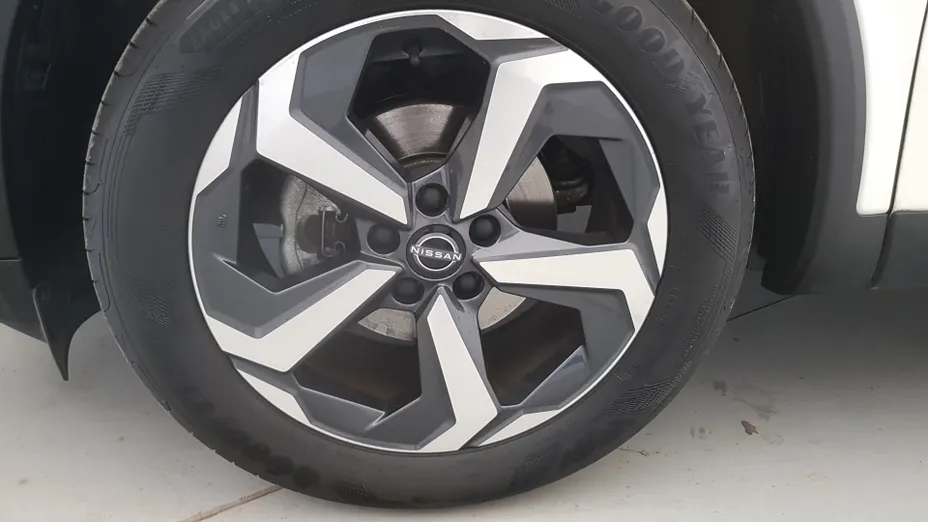 NISSAN Qashqai Qashqai 1.3 DIG-T mHEV N-Connecta Xtronic