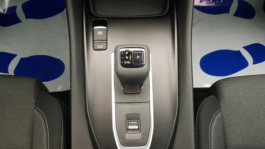 NISSAN Qashqai Qashqai 1.3 DIG-T mHEV N-Connecta Xtronic