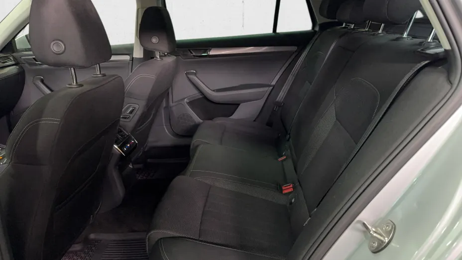 SKODA Superb Superb 2.0 TSI Style DSG