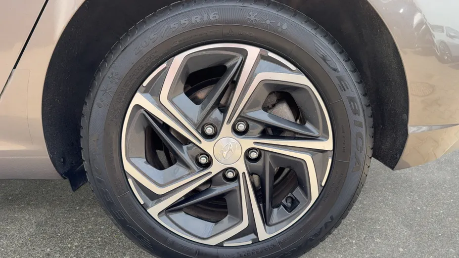 HYUNDAI i30 i30 1.0 T-GDI Smart