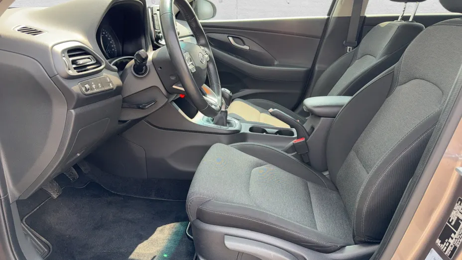HYUNDAI i30 i30 1.0 T-GDI Smart