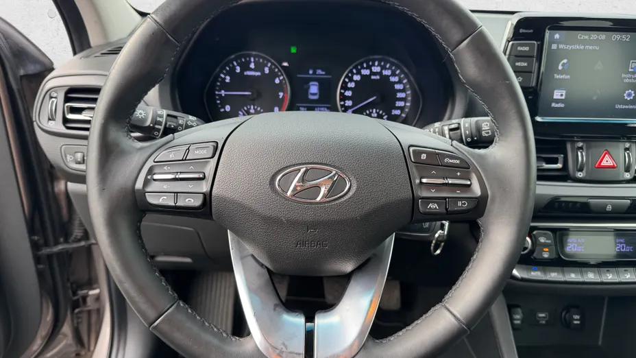 HYUNDAI i30 i30 1.0 T-GDI Smart