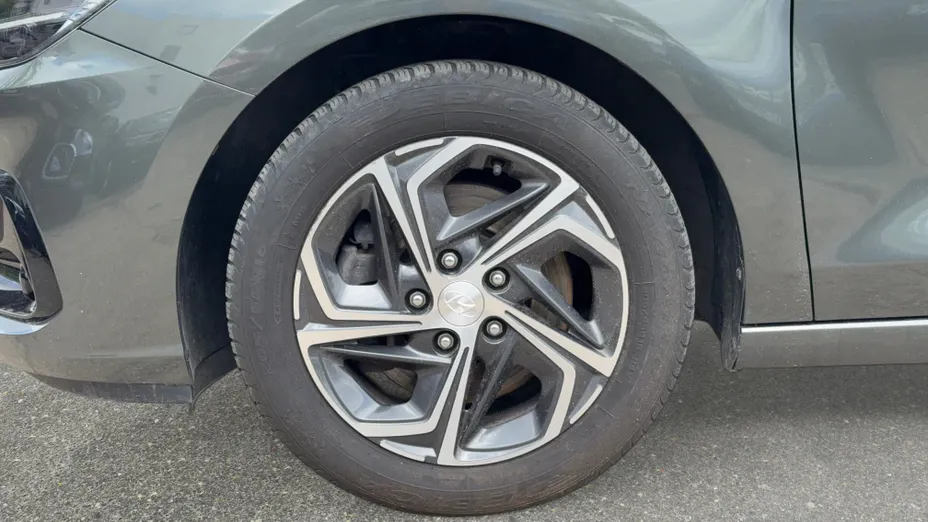 HYUNDAI i30 i30 1.0 T-GDI Smart