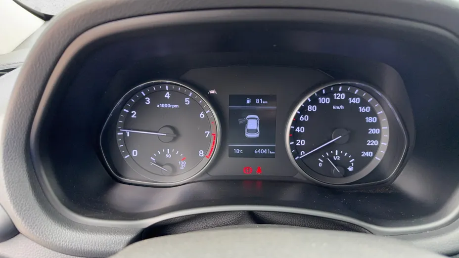 HYUNDAI i30 i30 1.0 T-GDI Smart