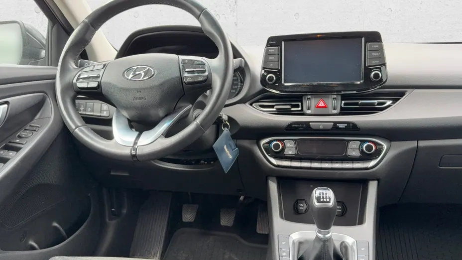 HYUNDAI i30 i30 1.0 T-GDI Smart