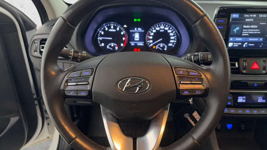 HYUNDAI i30 i30 1.0 T-GDI Smart