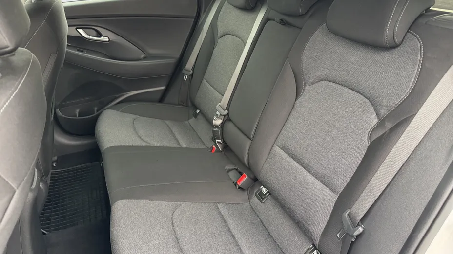 HYUNDAI i30 i30 1.0 T-GDI Smart