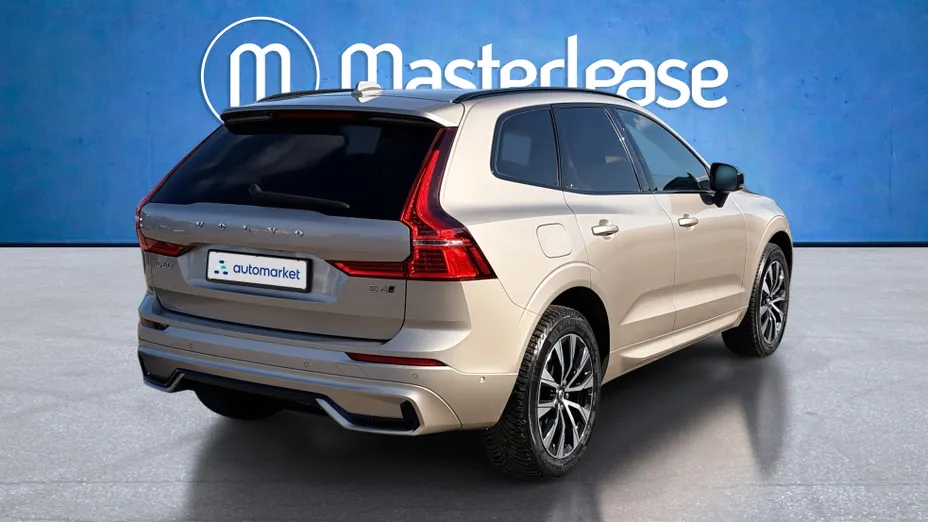 VOLVO XC60 XC60 B4 D AWD Plus Dark aut