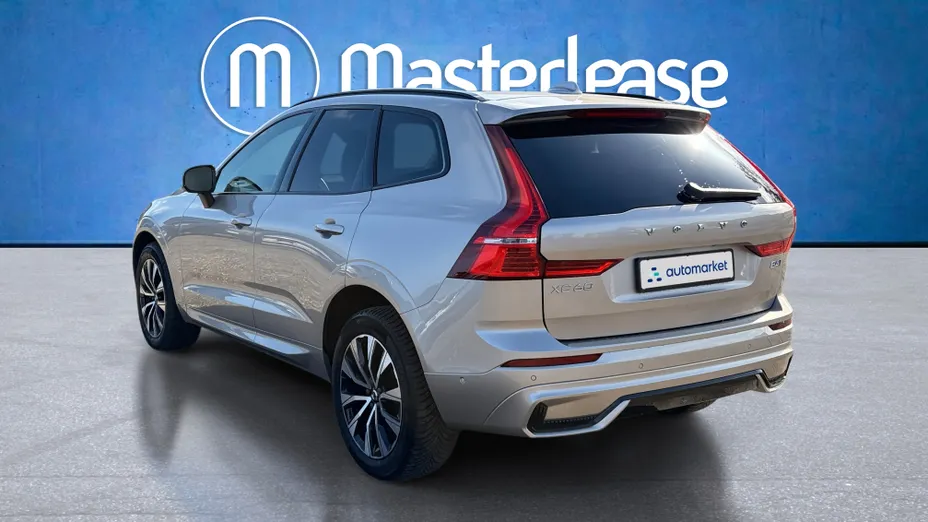 VOLVO XC60 XC60 B4 D AWD Plus Dark aut