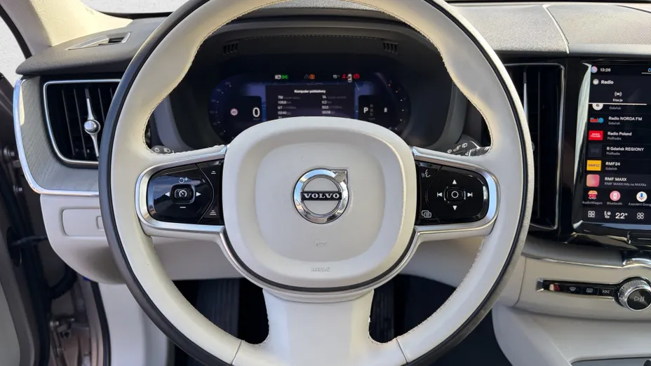 VOLVO XC60 XC60 B4 D AWD Plus Dark aut