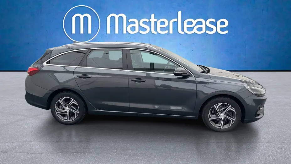 HYUNDAI i30 i30 1.0 T-GDI Smart