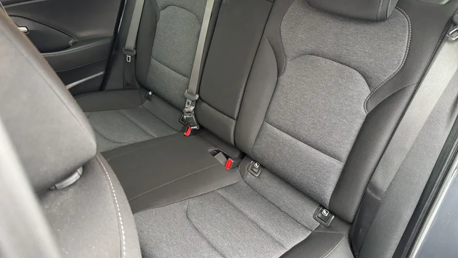 HYUNDAI i30 i30 1.0 T-GDI Smart