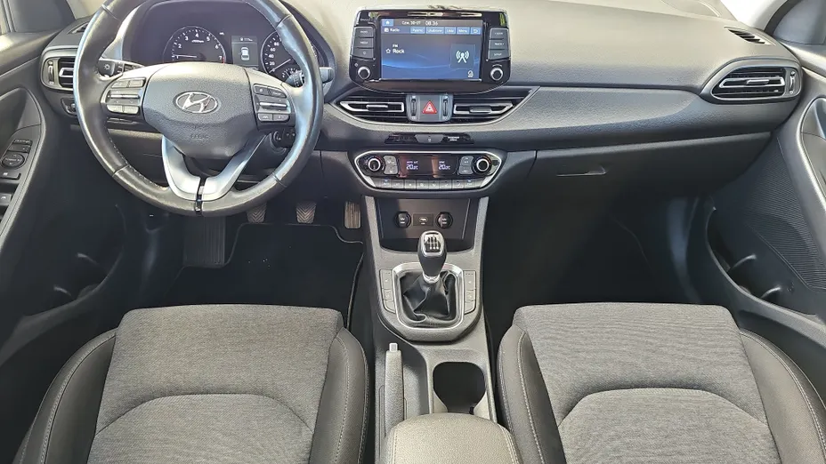 HYUNDAI i30 i30 1.0 T-GDI Smart