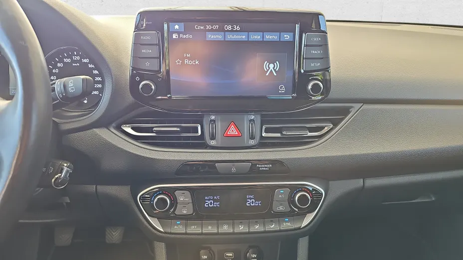 HYUNDAI i30 i30 1.0 T-GDI Smart