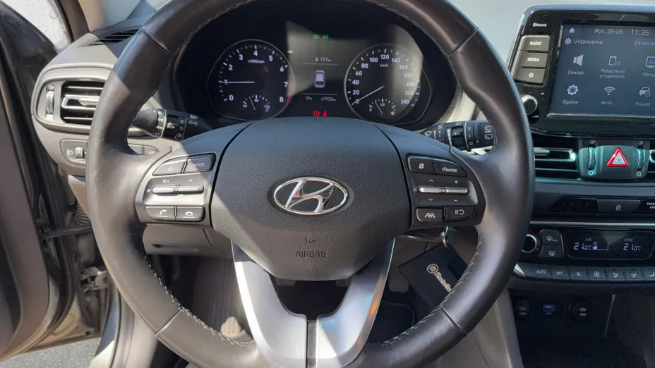 HYUNDAI i30 i30 1.0 T-GDI Smart