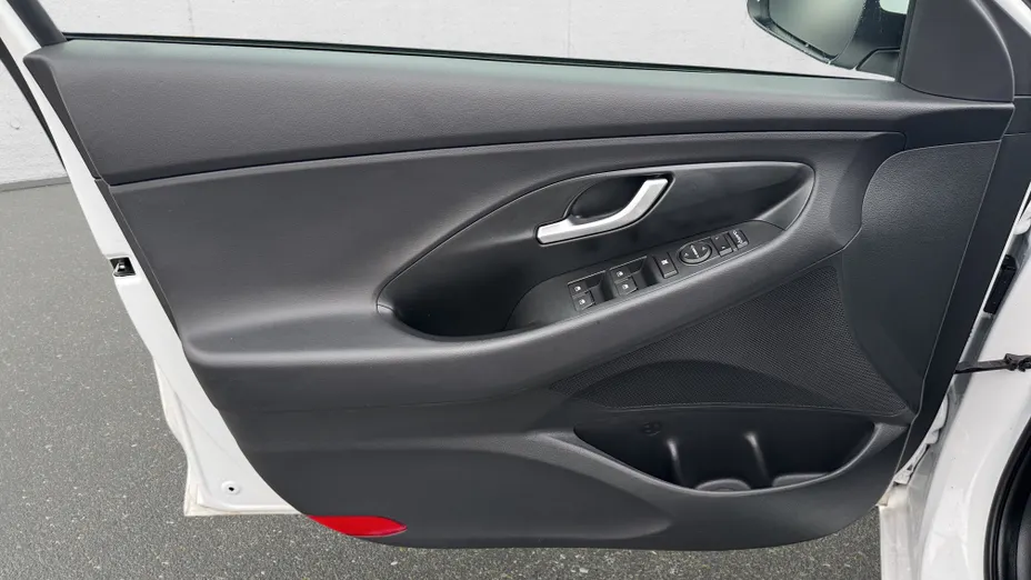 HYUNDAI i30 i30 1.0 T-GDI Modern