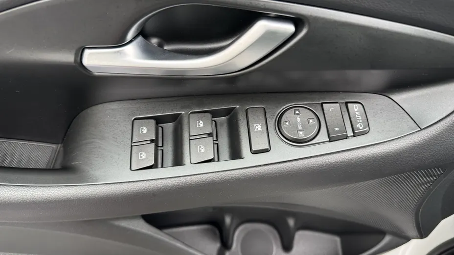 HYUNDAI i30 i30 1.0 T-GDI Modern