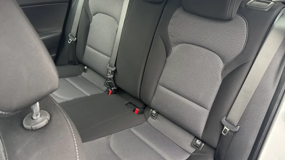 HYUNDAI i30 i30 1.0 T-GDI Modern