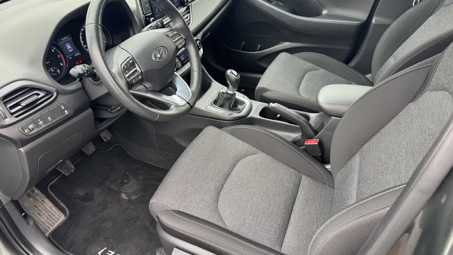HYUNDAI i30 i30 1.0 T-GDI Smart