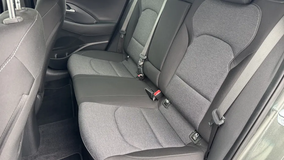 HYUNDAI i30 i30 1.0 T-GDI Smart