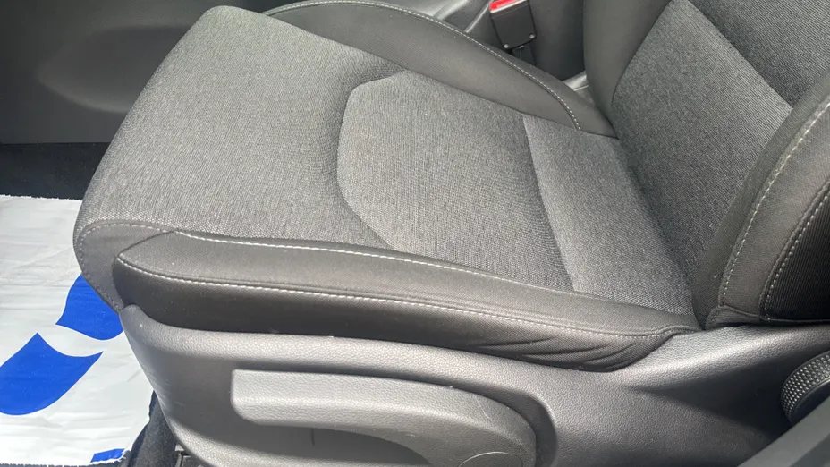 HYUNDAI i30 i30 1.0 T-GDI Smart
