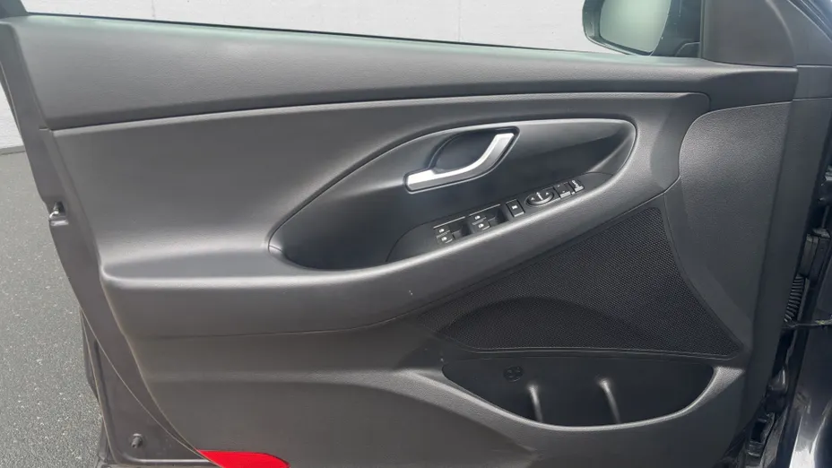 HYUNDAI i30 i30 1.0 T-GDI Smart