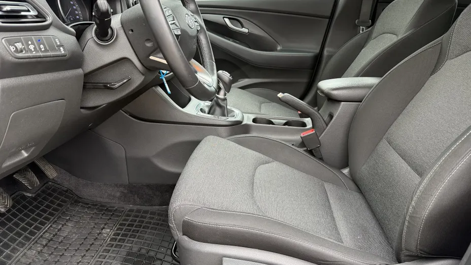HYUNDAI i30 i30 1.0 T-GDI Smart