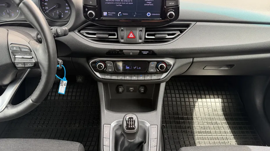 HYUNDAI i30 i30 1.0 T-GDI Smart