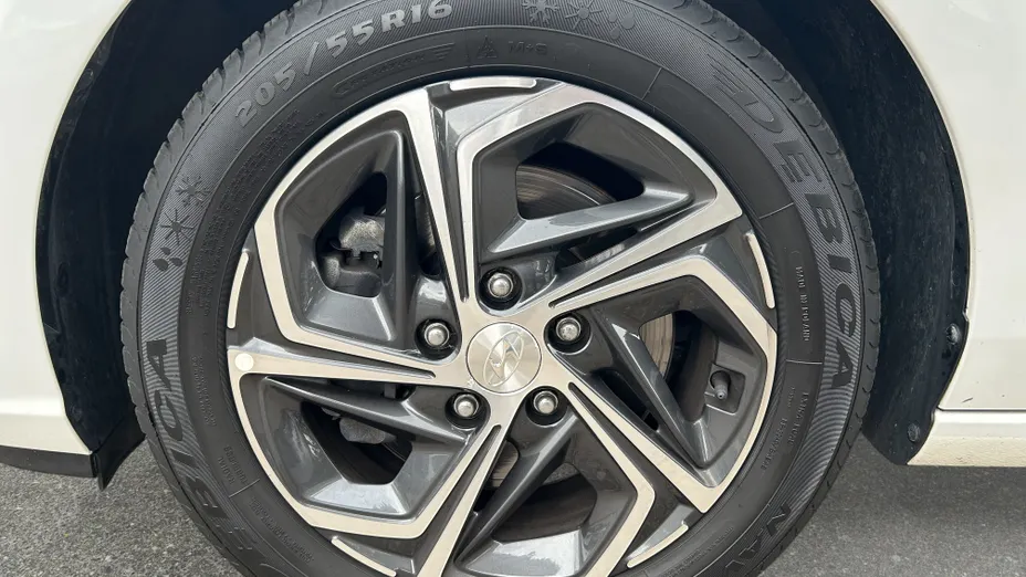 HYUNDAI i30 i30 1.0 T-GDI Smart