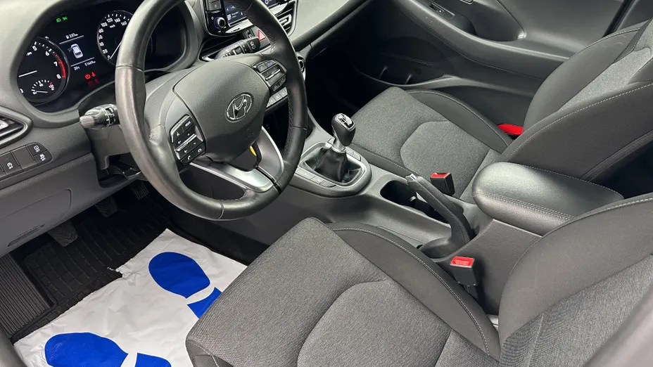 HYUNDAI i30 i30 1.0 T-GDI Smart
