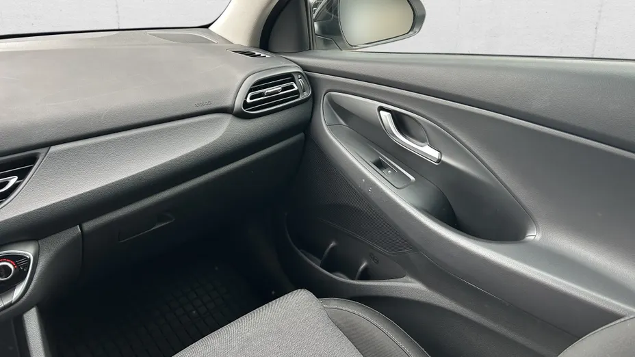 HYUNDAI i30 i30 1.0 T-GDI Smart