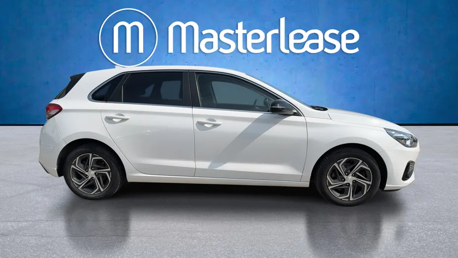 HYUNDAI i30 i30 1.0 T-GDI Smart