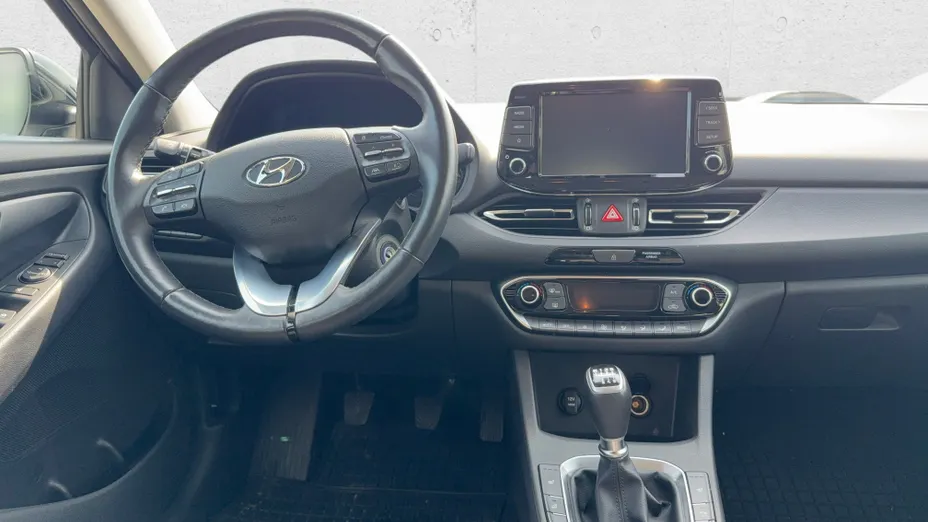 HYUNDAI i30 i30 1.0 T-GDI Smart