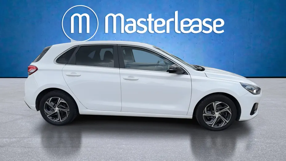 HYUNDAI i30 i30 1.0 T-GDI Smart