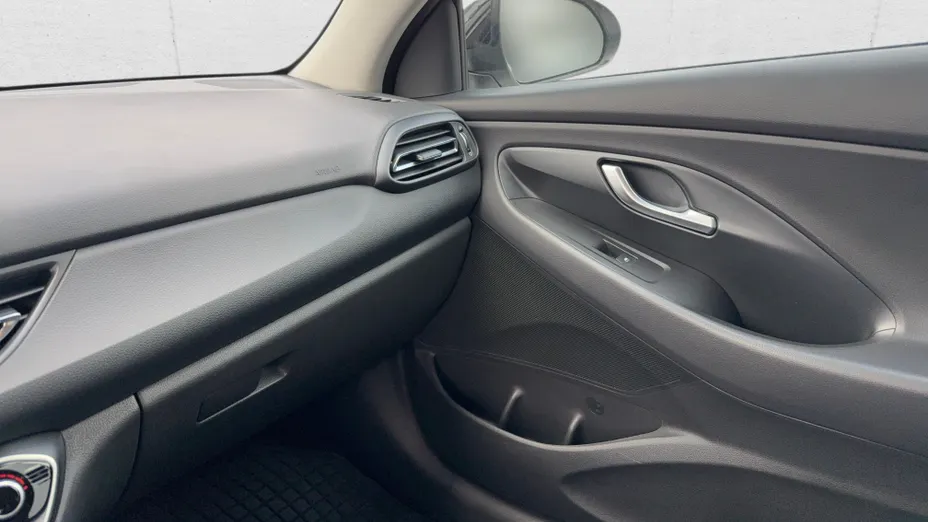 HYUNDAI i30 i30 1.0 T-GDI Smart