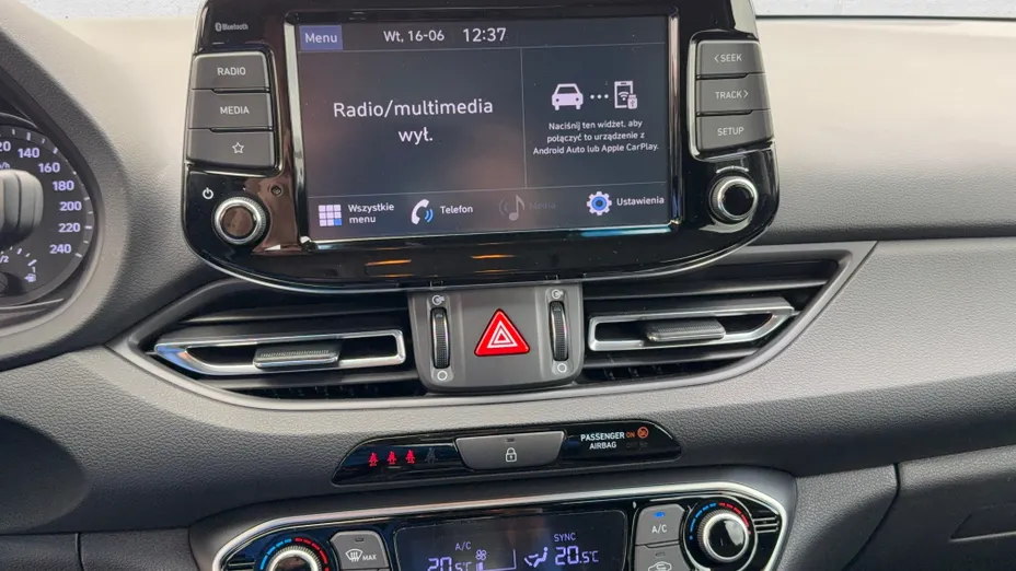 HYUNDAI i30 i30 1.0 T-GDI Smart