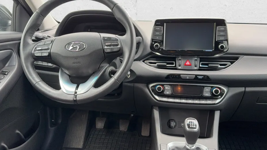 HYUNDAI i30 i30 1.0 T-GDI Smart