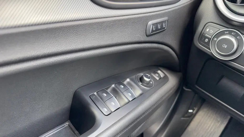 ALFA ROMEO Stelvio Stelvio 2.0 Turbo Veloce Q4 aut