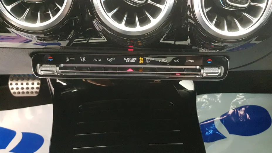 MERCEDES-BENZ CLA CLA 200 mHEV AMG Line 7G-DCT