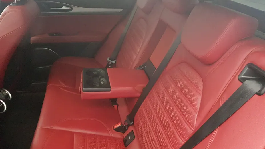 ALFA ROMEO Stelvio Stelvio 2.0 Turbo Veloce Q4 aut