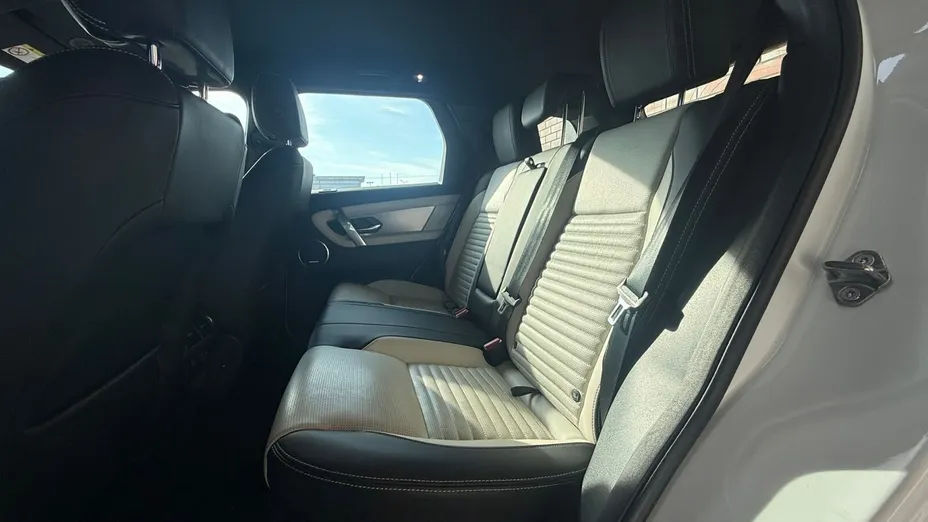 LAND ROVER Discovery Sport Discovery Sport 2.0 D200 mHEV Urban Edition aut