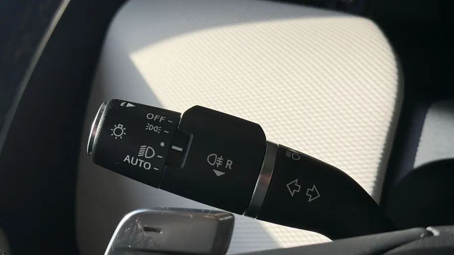 LAND ROVER Discovery Sport Discovery Sport 2.0 D200 mHEV Urban Edition aut