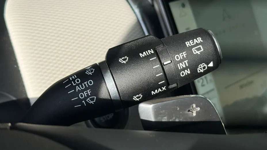 LAND ROVER Discovery Sport Discovery Sport 2.0 D200 mHEV Dynamic SE aut