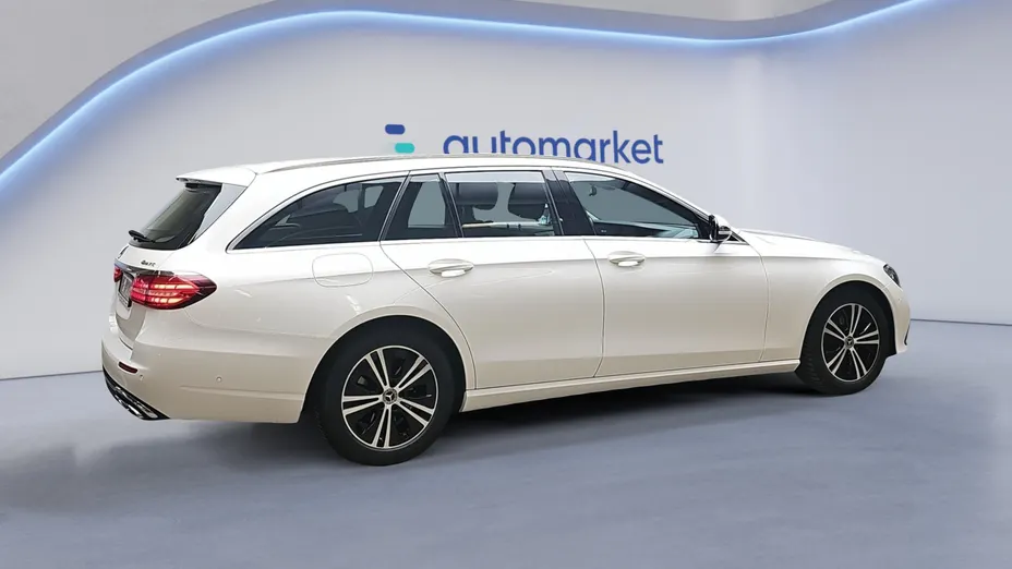 MERCEDES-BENZ E Klasa E 220 d 4-Matic