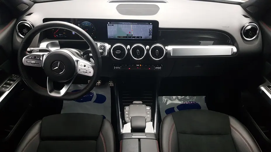 MERCEDES-BENZ GLB GLB 200 4-Matic AMG Line 8G-DCT