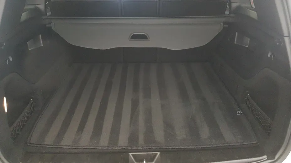 MERCEDES-BENZ GLB GLB 200 4-Matic AMG Line 8G-DCT