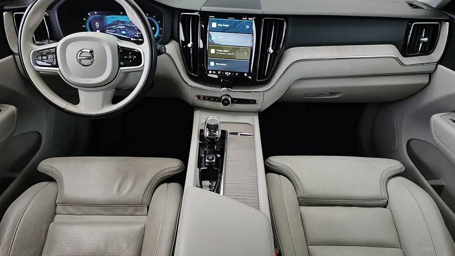 VOLVO XC60 XC60 B4 D AWD Inscription aut