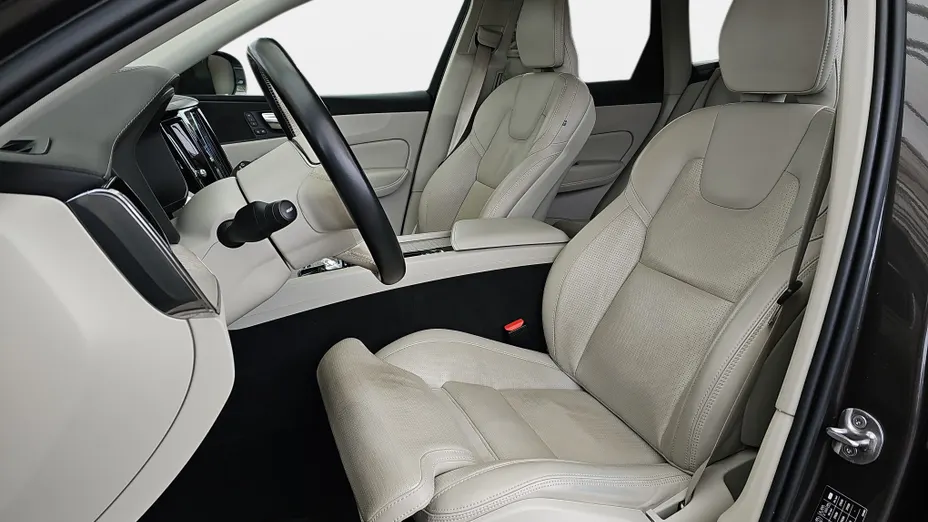 VOLVO XC60 XC60 B4 D AWD Inscription aut