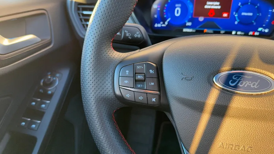 FORD Focus Focus 1.5 EcoBlue ST-Line X aut