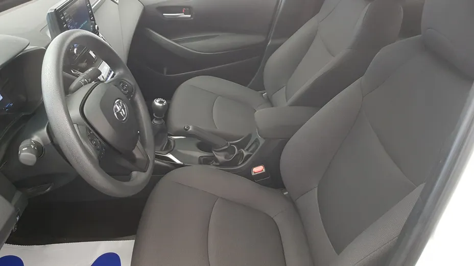 TOYOTA Corolla Corolla 1.5 Active